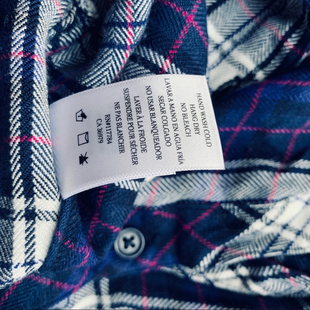 Rails Brand Plaid Button Up Size Medium - image 6